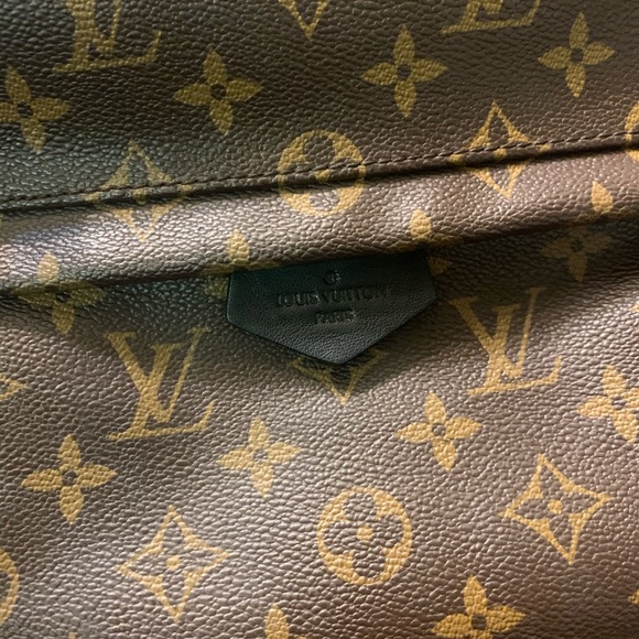 Louis Vuitton Palm Springs PM monogram - Picture 6 of 8